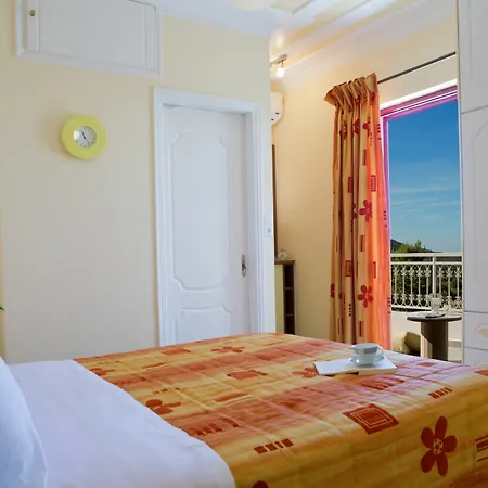 Exanthia Villas