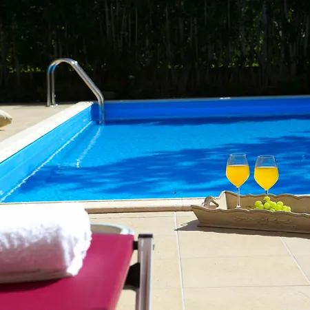 Apartment Exanthia Villas