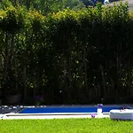 Exanthia Villas *