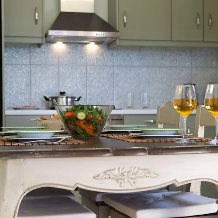 Апартамент Exanthia Villas Exanthia