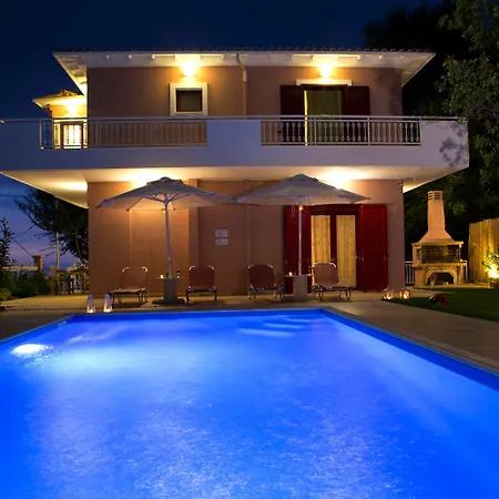 Апартамент Exanthia Villas *
